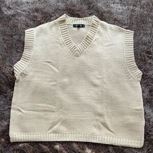 Missguided Petite Oversized V-Neck Tan Sweater Vest